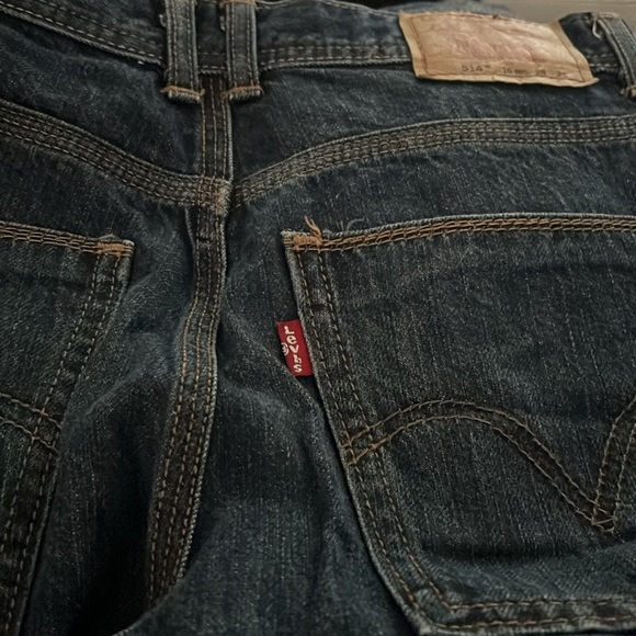 Boys 28/28 16 reg Levi jeans 514 - Picture 2 of 4